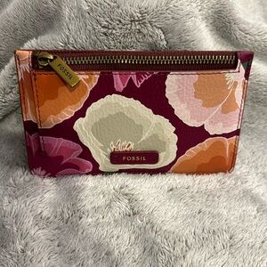 Fossil leather zip card case